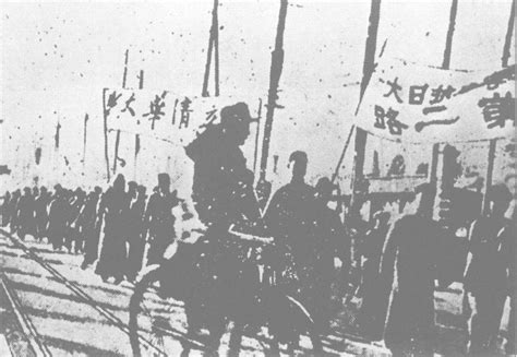 战地记者镜头下的卢沟桥事变，图2在建工事，图6是天津市政府