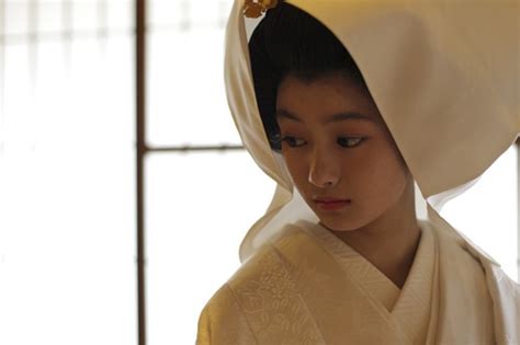 纯白之美！“白无垢”赋予日本女性的独特魅力_国际新闻_环球网