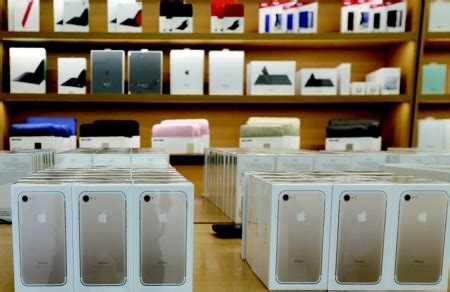 iPhone各机型全球市场占有率_单手操作网