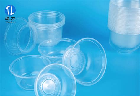 史上最严！含塑料微珠的日化产品将于明年底禁止生产__凤凰网
