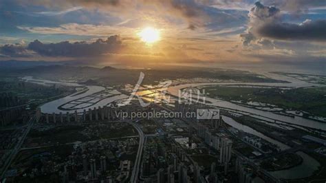 广东阳江：出海口湿地美如画-人民图片网