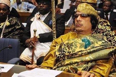 利比亚人又不傻，卡扎菲时期那么富裕，为何还主动推翻卡扎菲呢？