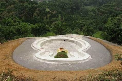 广西桂林一旅游景区现上百“活死人墓”|尧山|景区_凤凰资讯