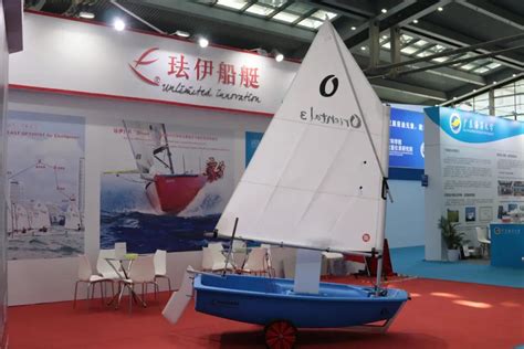 首期《海之蓝游艇年鉴》亮相上海展，一本不会过时的珍藏品-海之蓝游艇官网