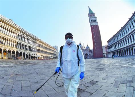 意大利因疫情封锁全国，威尼斯运河一夜变干净_手机新浪网
