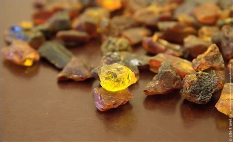 宝石中国| 8000年的玛瑙、深藏地下的钻石、煤炭里的琥珀——探秘辽宁宝藏 - 知乎