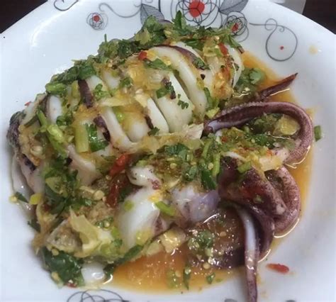 Hanya dengan 6 bahan, hidangan ketupat sotong paling lazat sedia ...