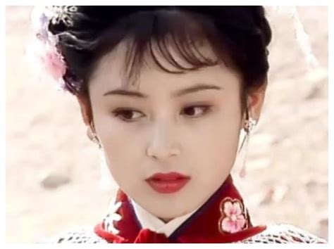 陈红在《三国演义》中饰演貂蝉，倾国倾城的美貌，网友：太惊艳