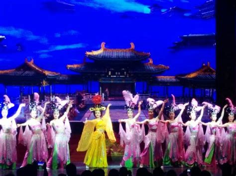 校领导率队走访陕西歌舞剧院