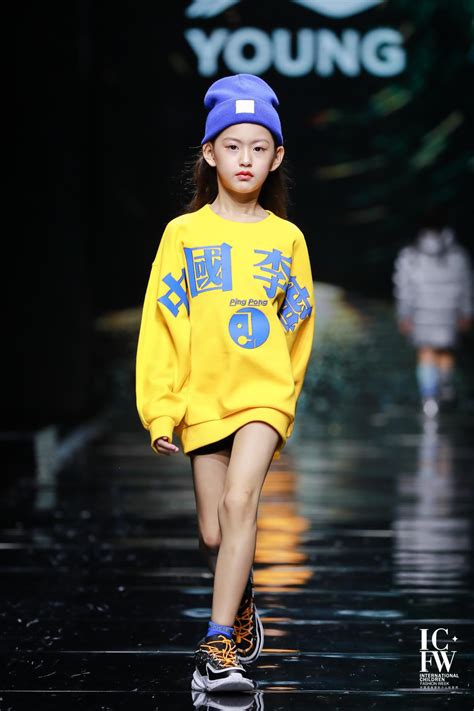 少年出色国出彩，李宁YOUNG亮相2020西南国际少儿时装周-中国网