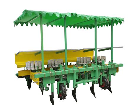 高科技农机设备亮相潍坊，小型耕作机可遥控耕种 | 农机新闻网