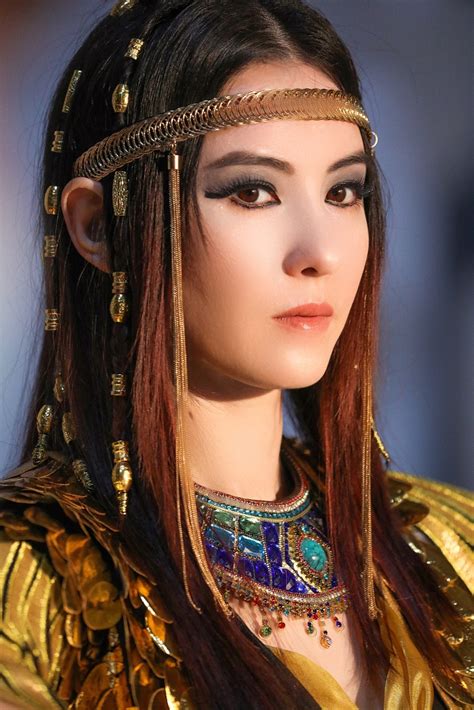 红色头像女生霸气冷艳古风