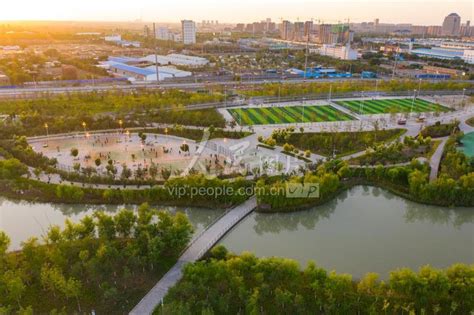 （新春走基层）新疆昌吉逾5000民众耍社火迎佳节