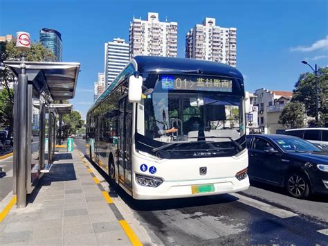 途经长宁的这两趟公交车恢复原线路走向及站点设置__上海长宁门户网站