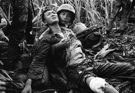 越南战争的老照片 血腥而恐怖的战争场面-搜狐大视野-搜狐新闻