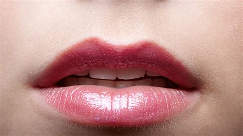 嘴唇经常发紫，或与这5个问题有关，发现后，要及时检查|疾病|贫血|肾脏_新浪新闻