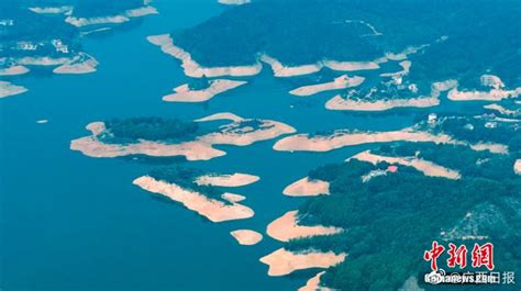 航拍广西苍梧生态水库：水清岸绿，河畅景美|航拍|梧州市|广西_新浪新闻