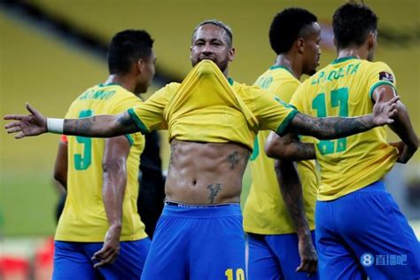 巴西荷兰交锋回顾 世界杯再迎宿敌战_腾讯网触屏版