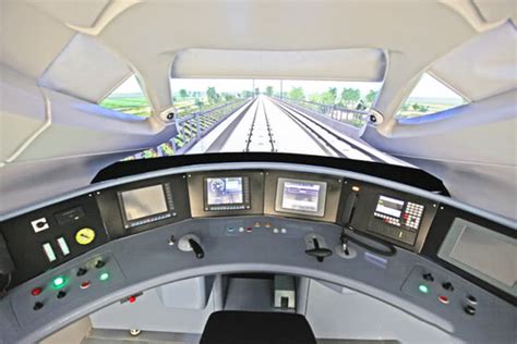 京张高铁首次应用，自动驾驶高铁到底有何价值？_凤凰网