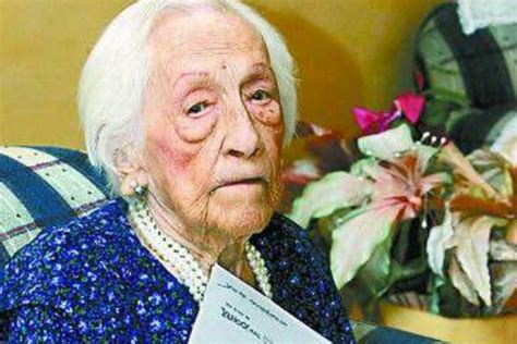 1875年2月21日法国吉尼斯世界纪录最长寿的人雅娜·卡尔曼特出生 - 历史上的今天