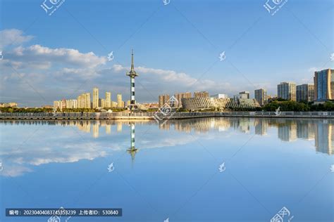 航拍江苏盐城城市风貌夜景,都市风光,建筑摄影,摄影,汇图网www.huitu.com