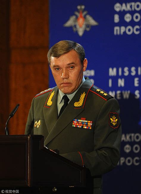 俄军总参谋长格拉西莫夫：年底前或将缩减驻叙俄军规模