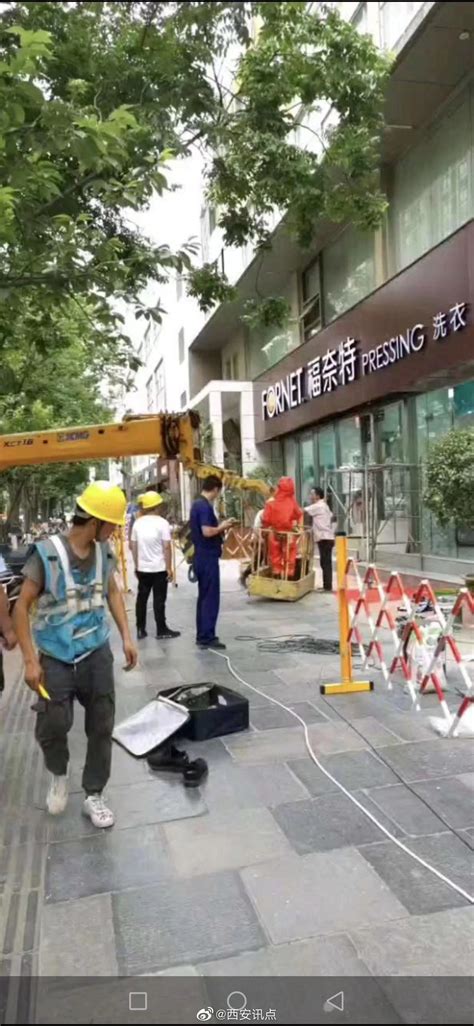 咸阳市团结路两侧店铺门头改造工作完成数月，工人为何始终拿不到工资？