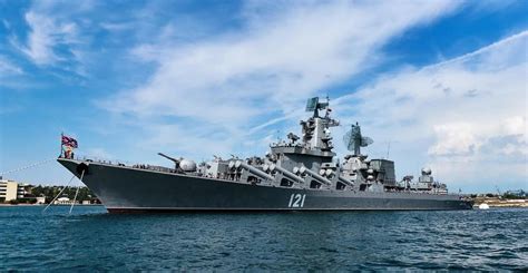 俄称挫败乌袭击黑海舰队企图，乌方3艘无人艇均被开火摧毁_凤凰网视频_凤凰网