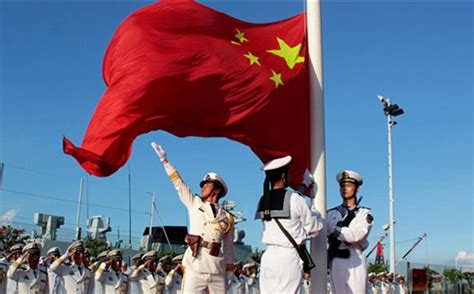 驻港部队各军营举行升旗仪式庆祝香港回归祖国20周年 - 中国军网