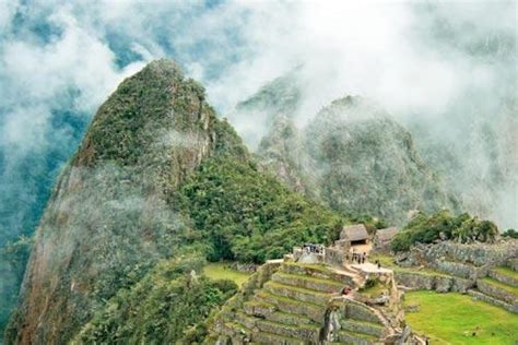 秘鲁彩虹山--国外值得一去的七彩丹霞地貌 - 必经地旅游网