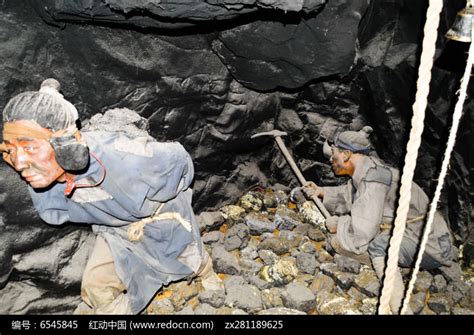 挖煤雕塑高清图片下载_红动中国