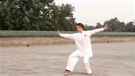 武术教学：国际武术初级长拳三路分解教学！_腾讯视频