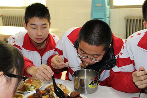 “我的饭菜我做主”——东苑餐厅自选称菜-中国地质大学后勤保障处