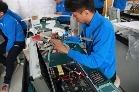 机电工程系到河南电管家供电服务有限公司驻点调研-机电工程系