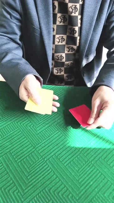 滑袖经典魔术慢动作手法袖箭制作方法_腾讯视频
