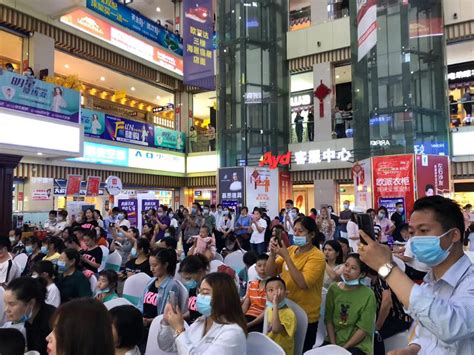 欧亚达家居麻城商场四周年庆火爆举行 明星助阵数千人参与互动-中华网湖北