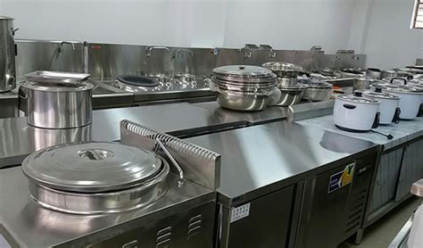 现代商业厨房定制服务商-东方御厨,聚集厨房设备,厨房设计,酒店设备,餐饮设备