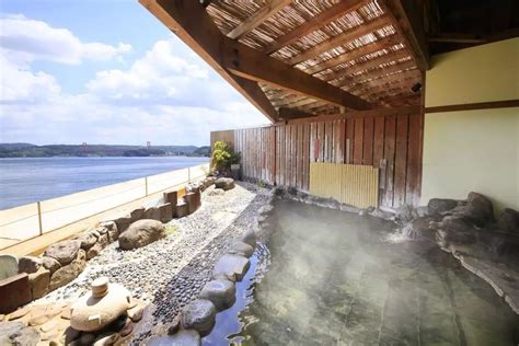 日本温泉哪里出名 日本泡温泉最好的地方_旅泊网