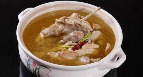 广东十大靓汤：阿胶红枣乌鸡汤上榜，个个美味又滋补 - 手工客