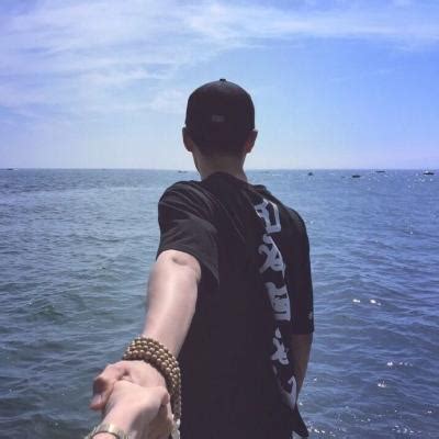 非主流情侣头像牵手