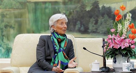 不可思议IMF总裁拉加德竟声称，要把总部搬到中国__财经头条