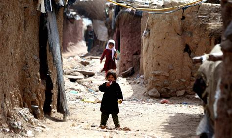 图记·阿富汗战争20年③｜平民：从“贫穷”到“贫穷”|难民|阿富汗|喀布尔_新浪新闻