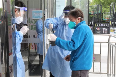 全军各级医疗机构稳妥推进新冠疫苗接种工作-国防信息-中华人民共和国退役军人事务部