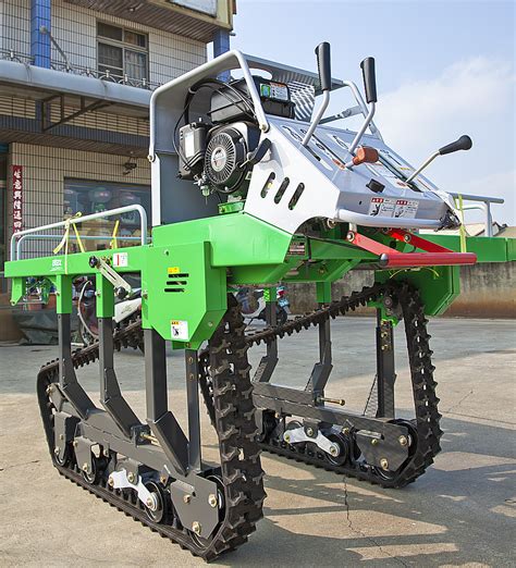中国农业大学曲周实验站 农机设备 东方红504拖拉机