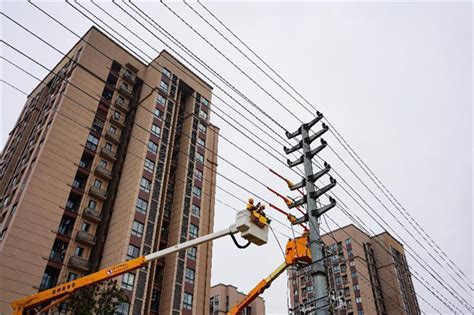 丰都：不停电作业保障工业园区电力可靠供应-新华网重庆频道