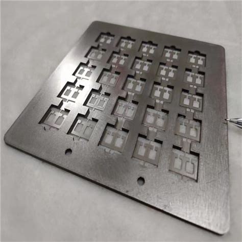 圆孔矩阵掩膜板芯片掩模板科研掩膜版非标定制激光切割焊接 - 知乎