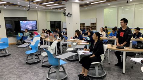 我校“日本近现代文学选读”课程入选2019 年度上海高校优质混合式在线课程示范案例