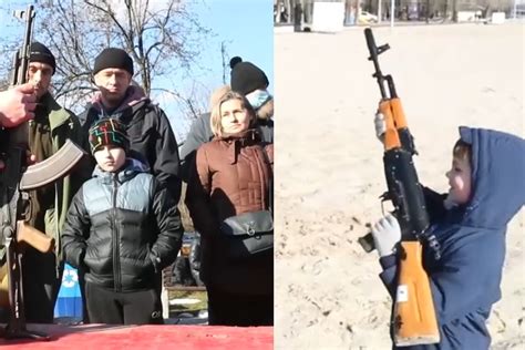 实拍：乌克兰激进分子当街对儿童、妇女、老人进行军事训练！_凤凰网视频_凤凰网