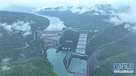 华能水电 水电老二 未来可期 相比于 长江电力 的六座巨无霸水电站， 华能水电 中小型水电站气势逊色多了。。。。。。1.乌弄龙水电站2.里地 ...