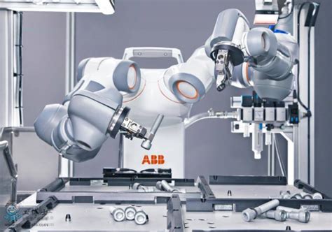 机器人工程专业圆满完成首次生产实习教学任务_本科生教育_智能工程学院
